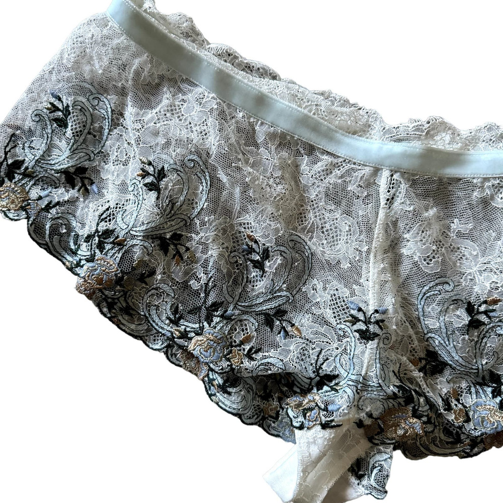 La Perla White Lace Blue Gold Floral Cheeky Boyshort Panty Medium MSRP 535 - Picture 2 of 4